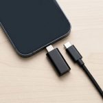 Adapter C típusú  Lightning Blue Star fekete